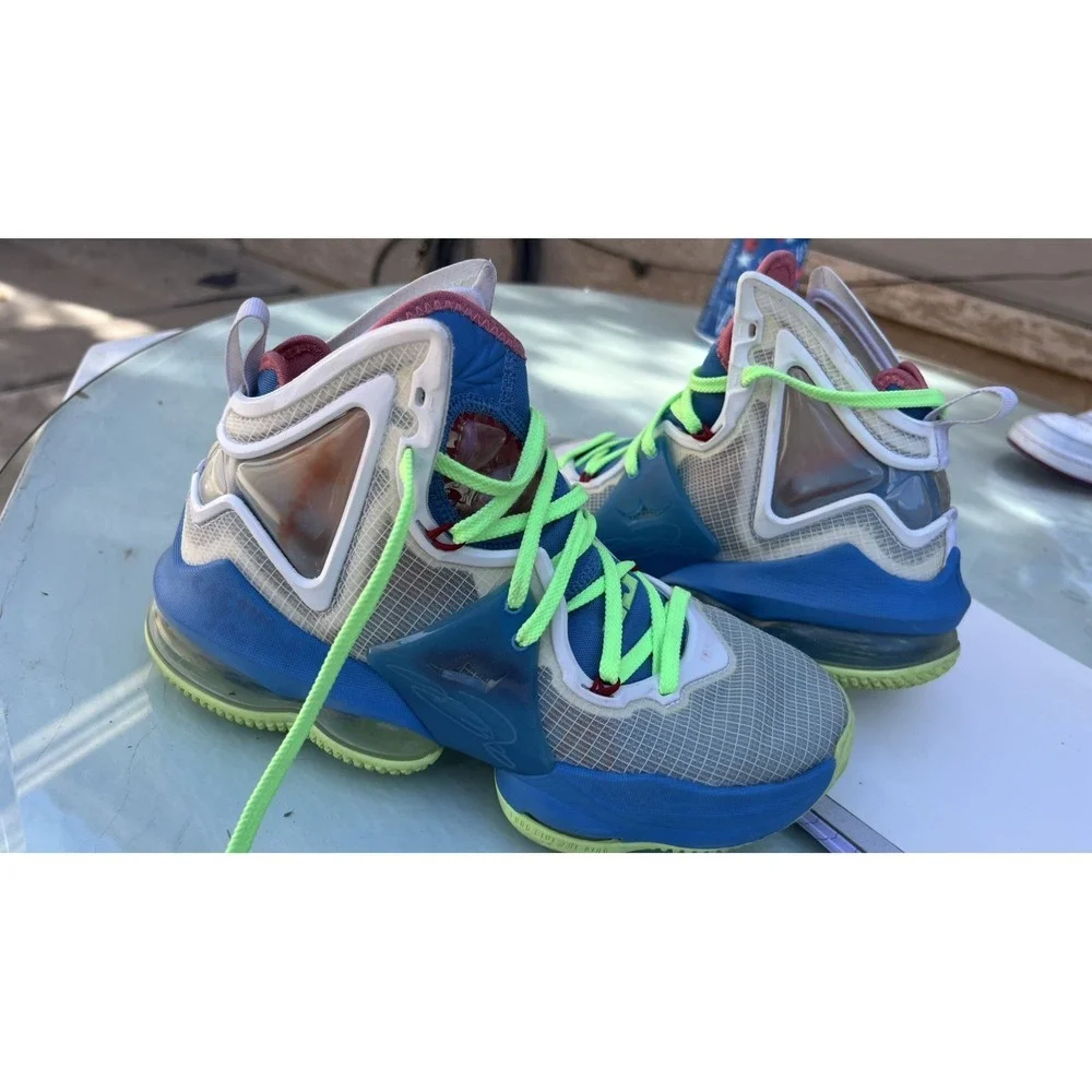 Nike Shoes LeBron XIX 19 GS Dutch Blue Pomegranite‎ Sneakers Sz 5.5 DC9339-400